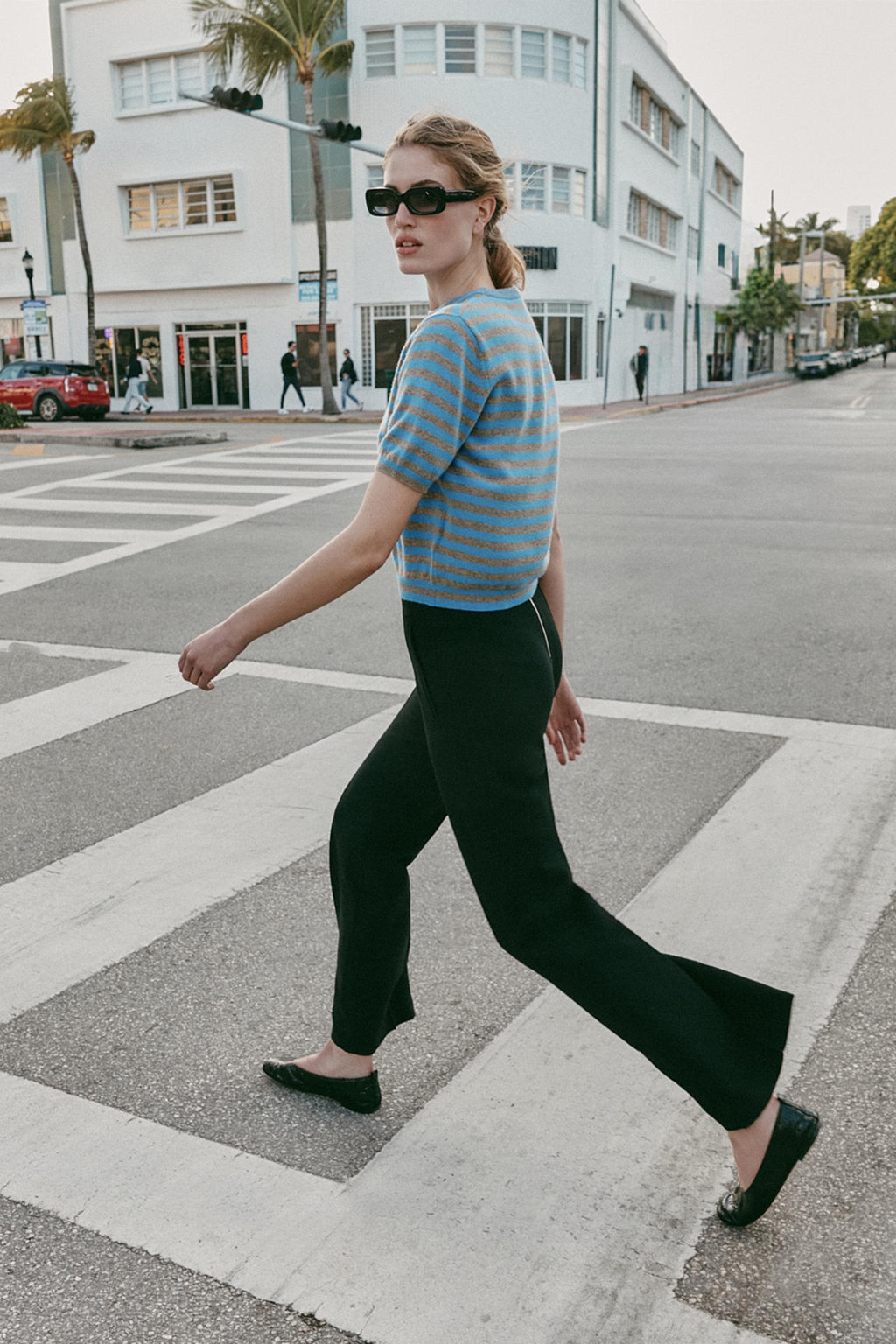 HIGH-WAIST TROUSERS - Zara фото 15