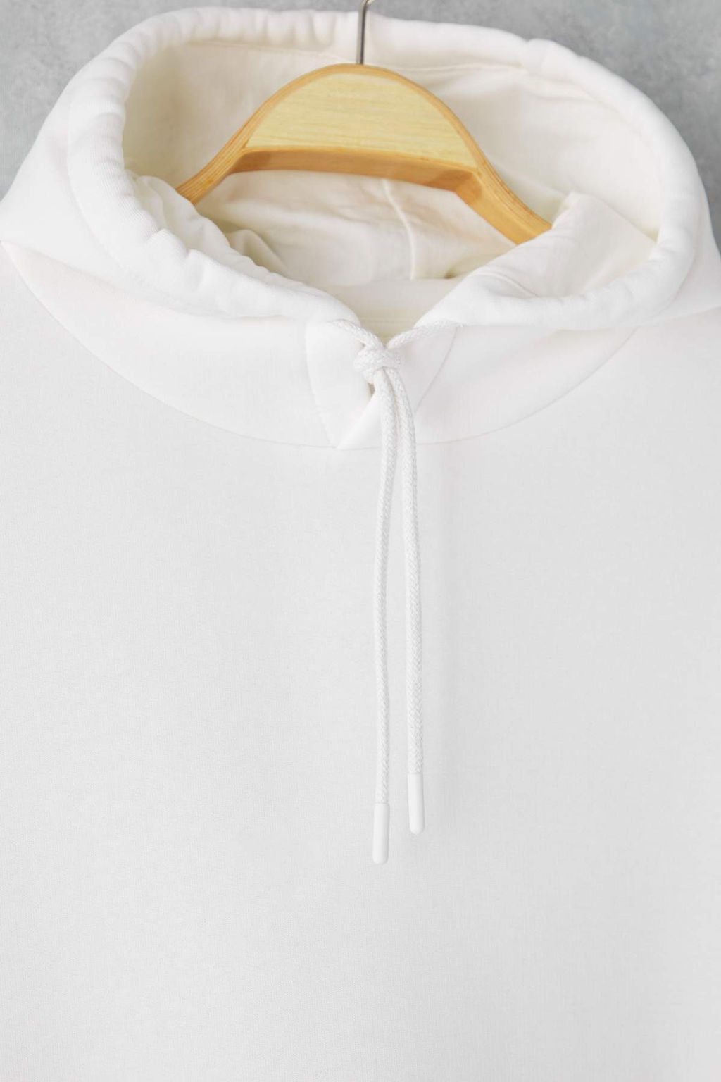 TRENDYOL MAN Beyaz Oversize/Genis Kesim Kapusonlu Etiketli Ici Polar/S?cak Tutan Sweatshirt TMNAW21SW2005 - Trendyolmilla фото 65