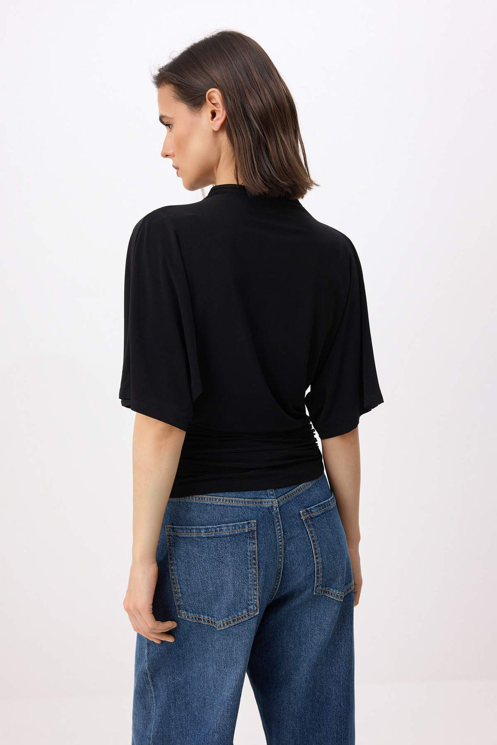 Siyah Fitted/Vucuda Oturan Kay?k Yaka Yarasa Kol K?sa Kollu Esnek Orme Bluz TWOSS26BZ00020