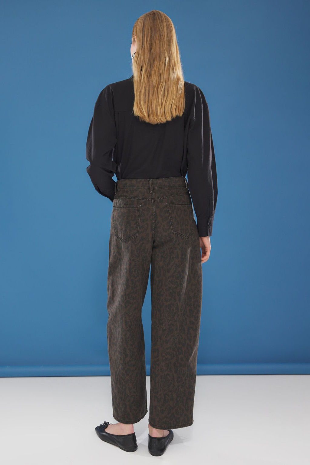 TRENDYOLMILLA Kahverengi Leopar Bask?l? Normal Bel Barrel Jeans TWOSS25JE00205