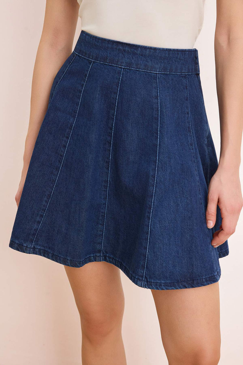 Koyu Mavi Volanl? %100 Pamuk Mini Denim Etek TWOSS26ET00068 - Trendyolmilla фото 5