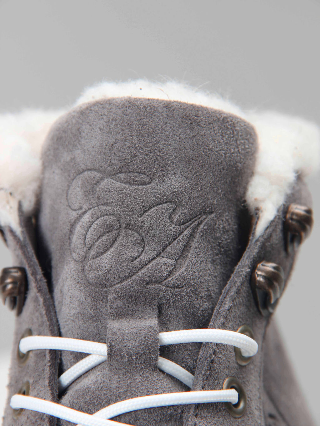 Ботинки 243.212131w. серый замок замша/Мех