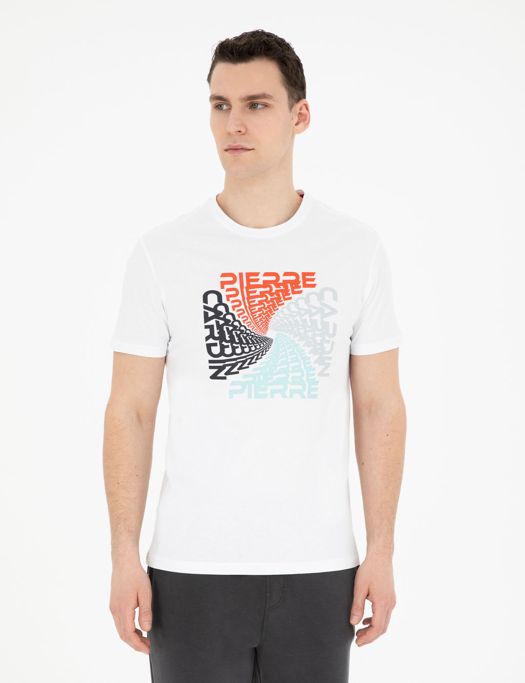 Beyaz Slim Fit %100 Pamuk Bisiklet Yaka Ti__rt