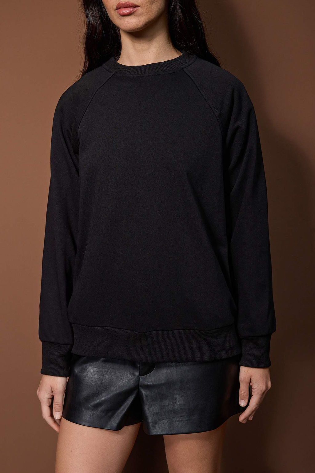 K?rm?z? Relaxed/Rahat Kal?p Basic Reglan Kol Bisiklet Yaka Orme Sweatshirt TWOAW26SW00030 - Trendyolmilla фото 6