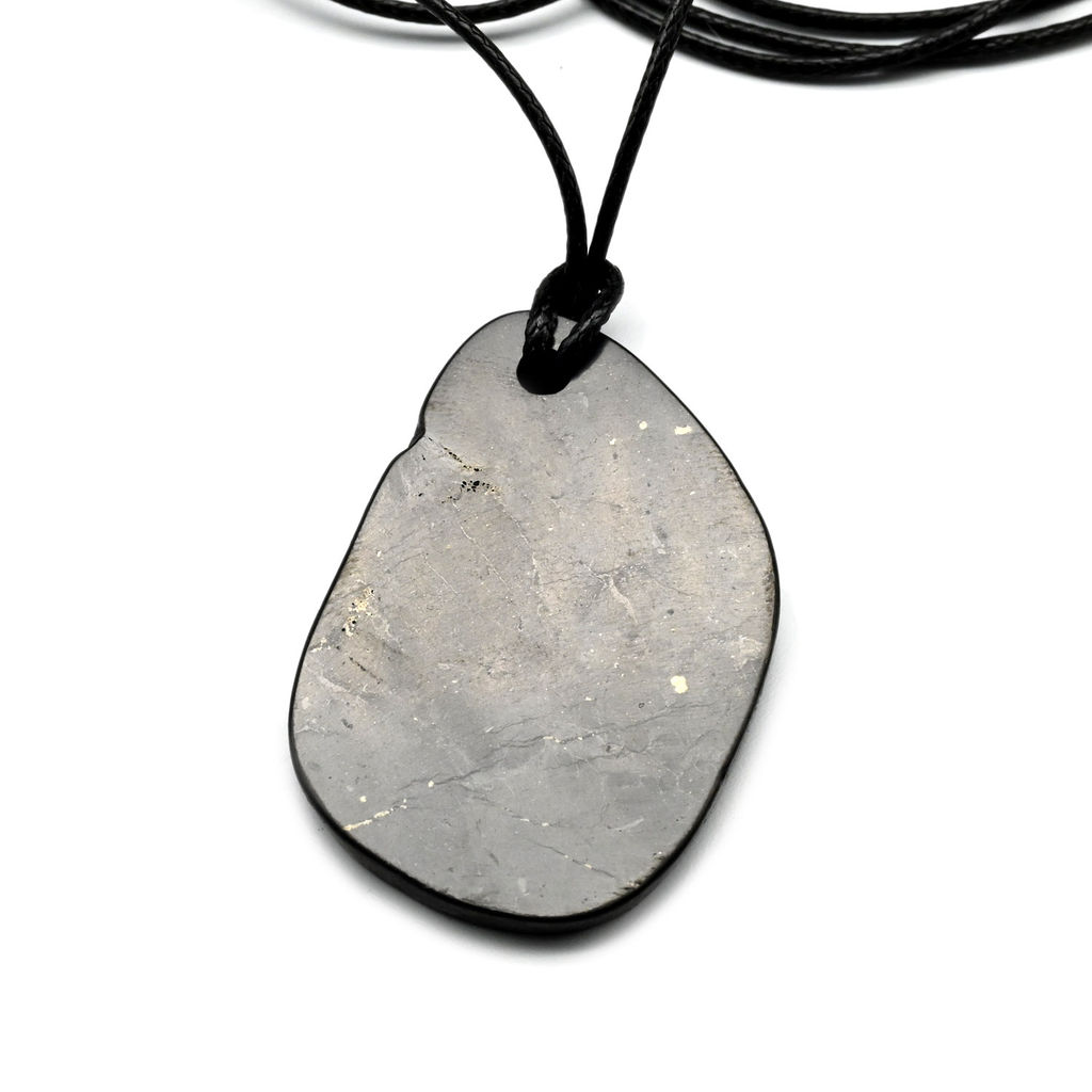 Кулон из шунгита природный 25*47мм, на шнурке