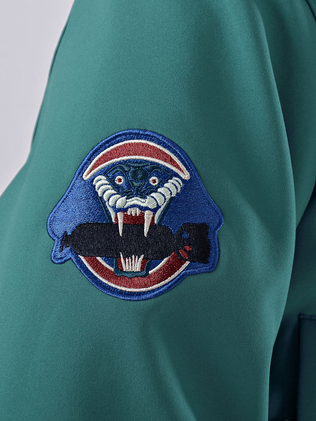 Женский зимний сноубордический комбинезон Alpha Endless 222/220730 GRN Изумрудный  фото 26