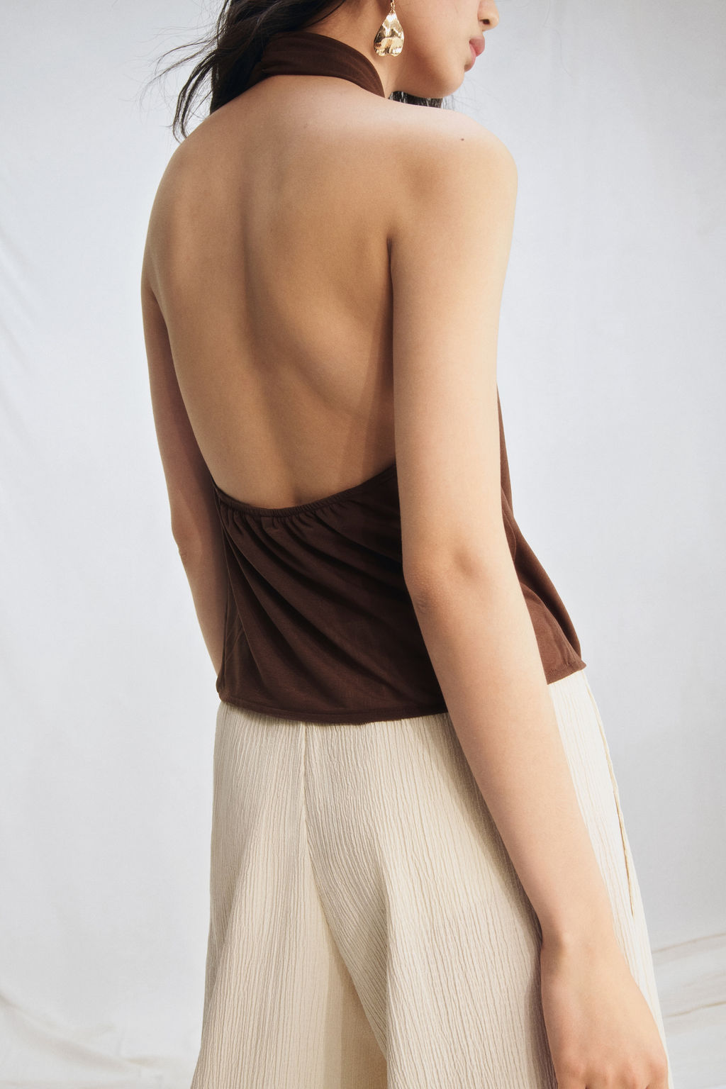 Top halter con detalle girado - H&m фото 6