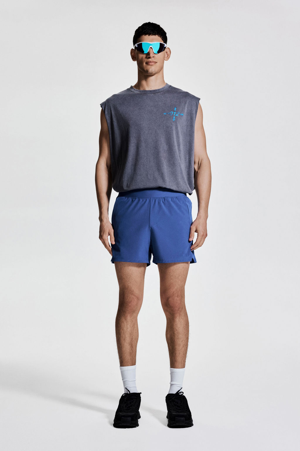 Pantal?n de deporte extracorto con DryMove - H&m фото 5