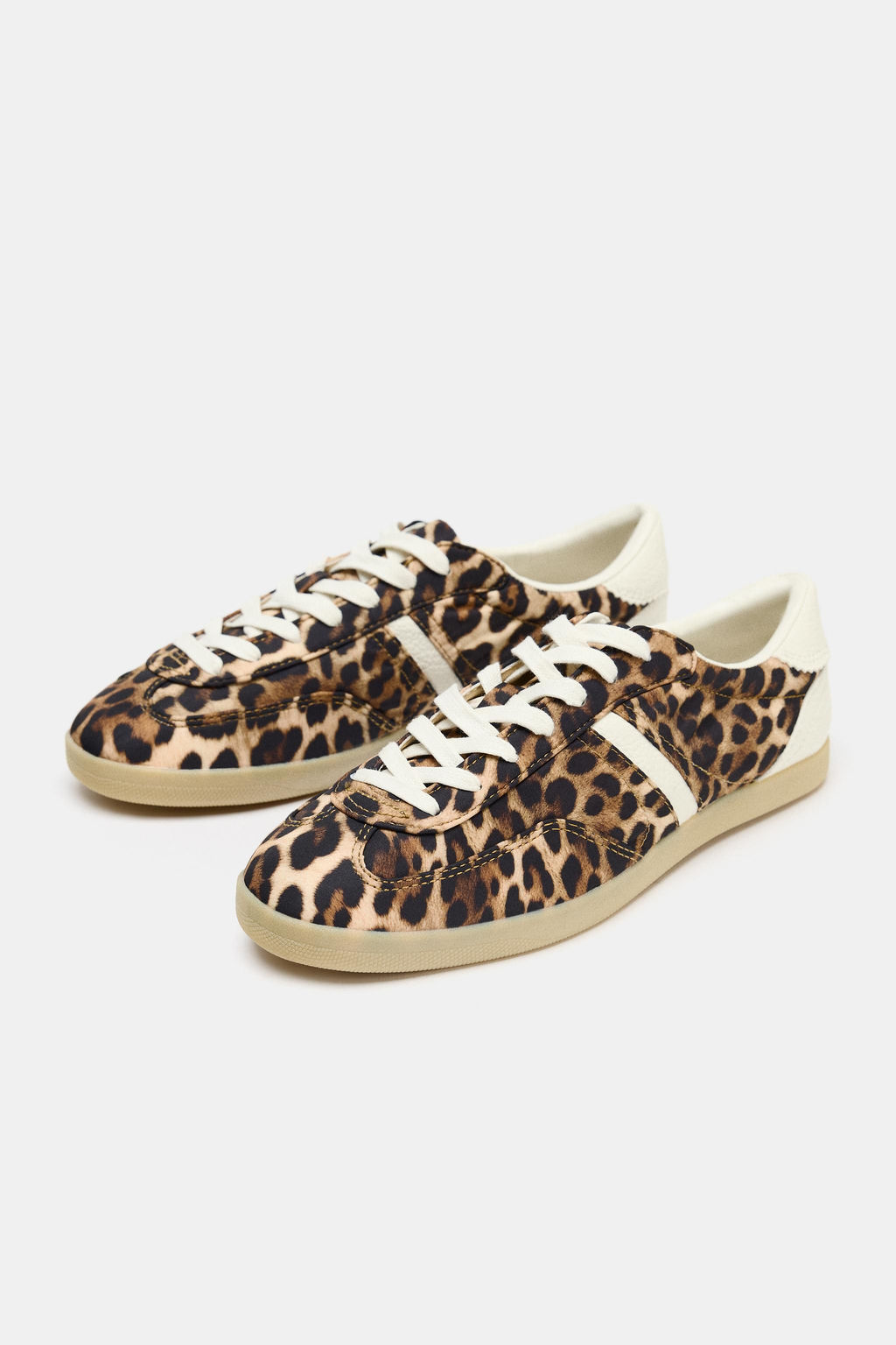 ANIMAL PRINT TRAINERS