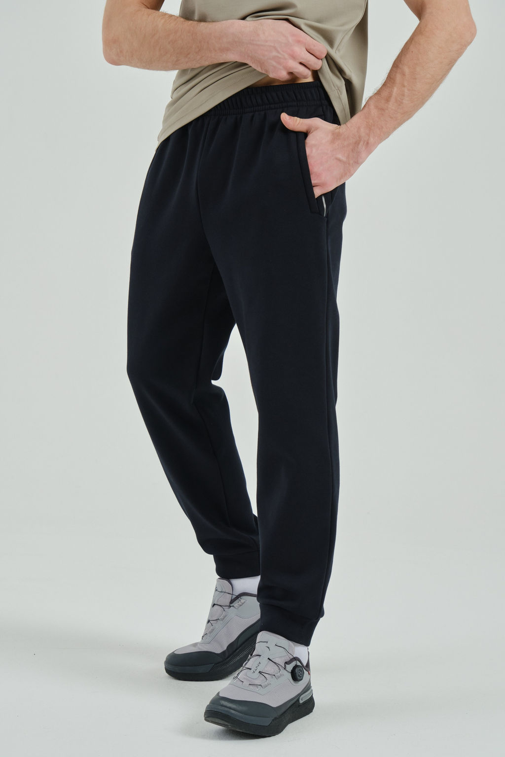 Брюки трикотажные утепленные Черный - Anta фото 3