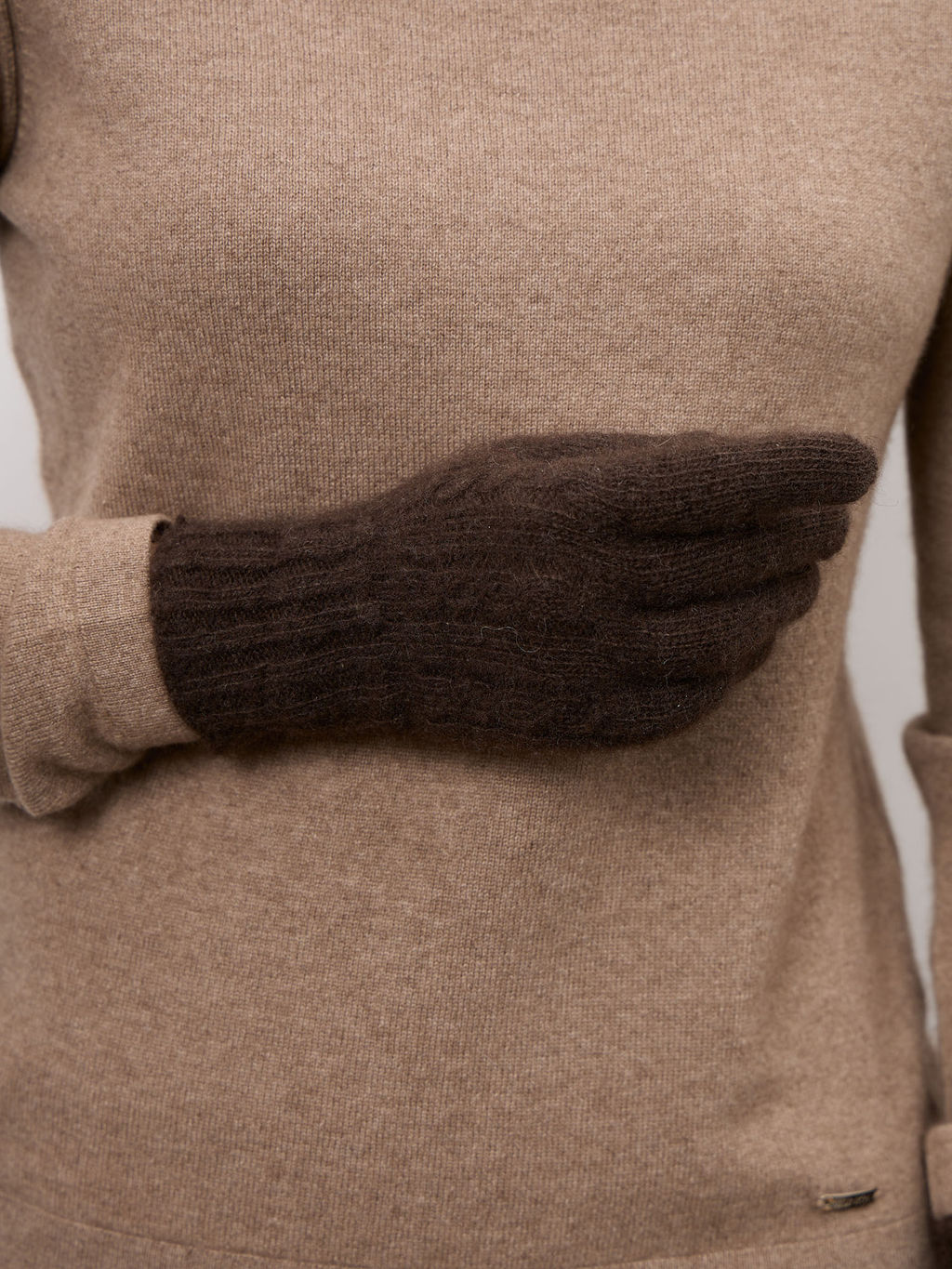 Перчатки из пуха яка UL темно-коричневые