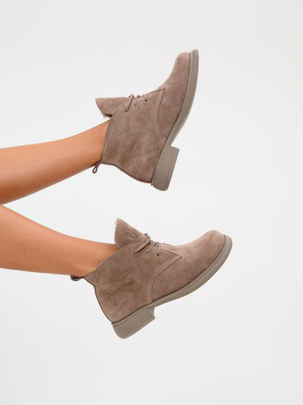 Ботинки 308.патрицияka.Капучино замша/мех
