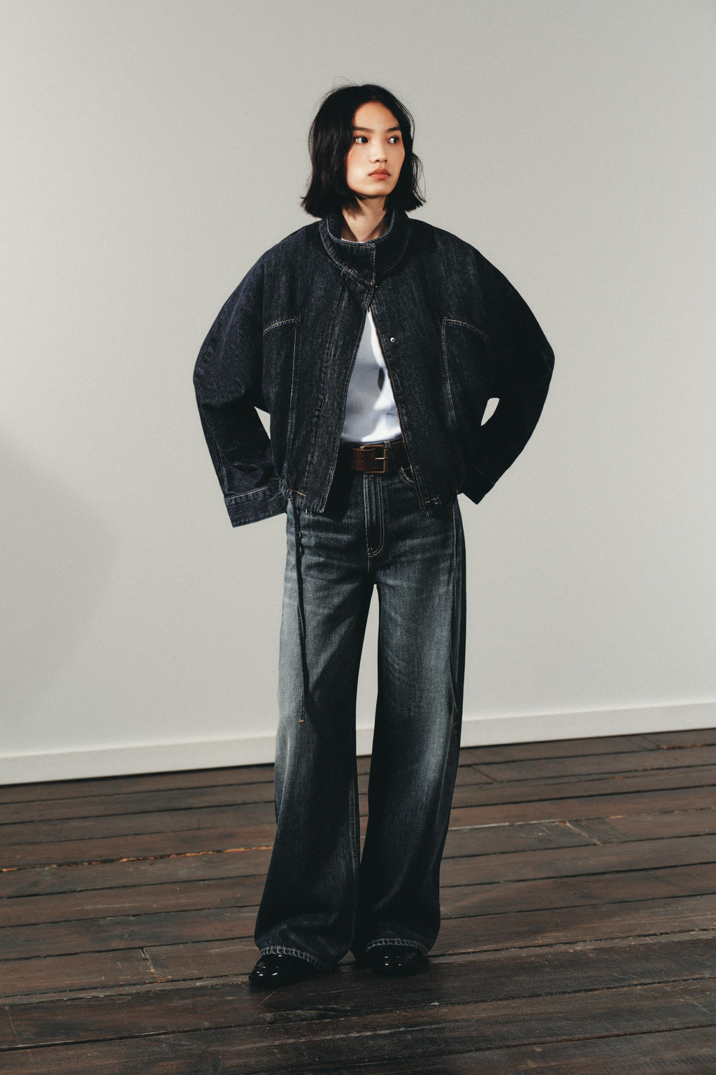 TRF EXTRA WIDE-LEG HIGH-WAIST JEANS