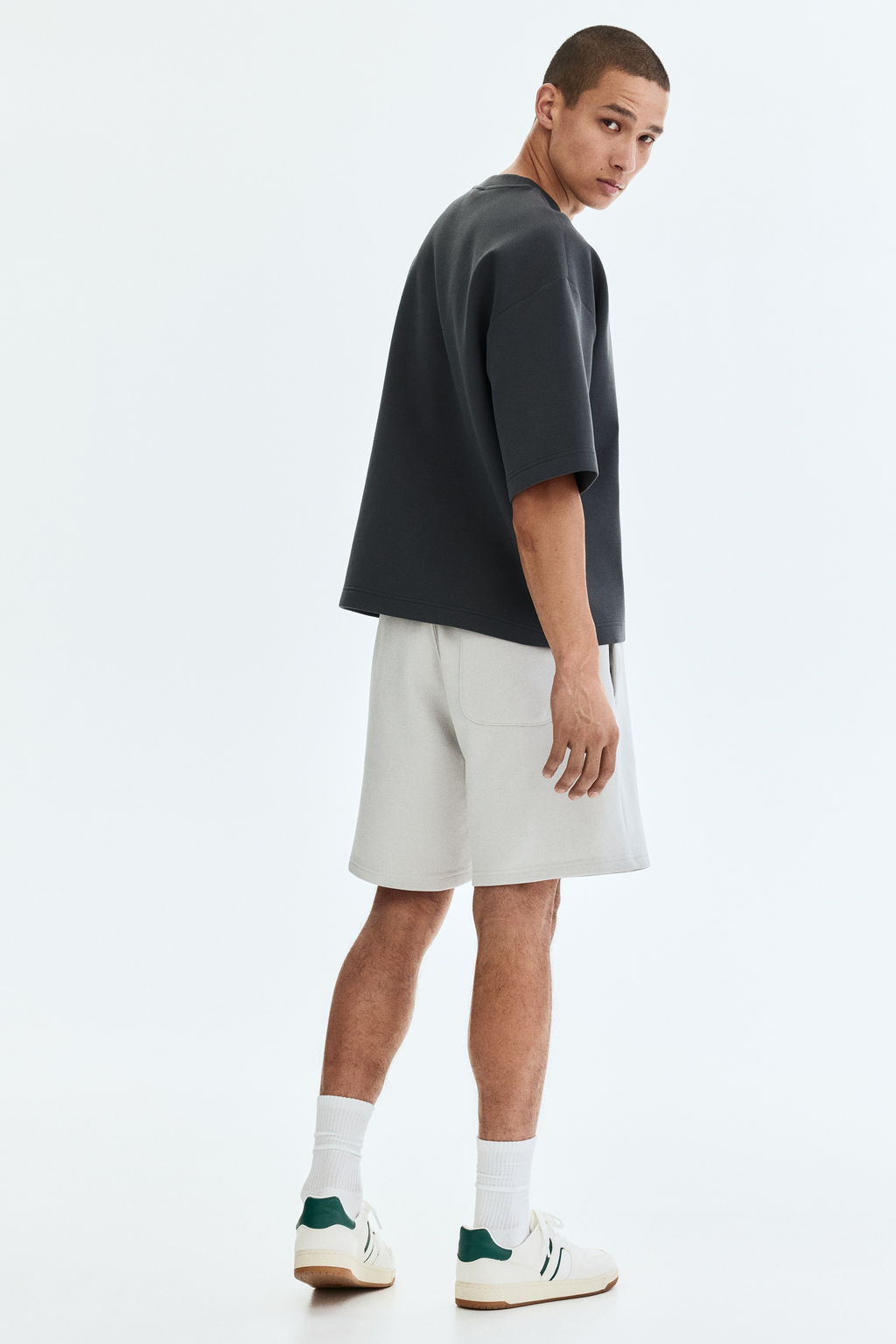 Camiseta efecto neopreno Oversized Fit - H&m фото 10