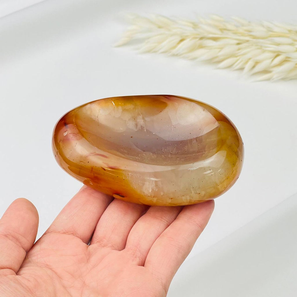 Чаша из Сердолика