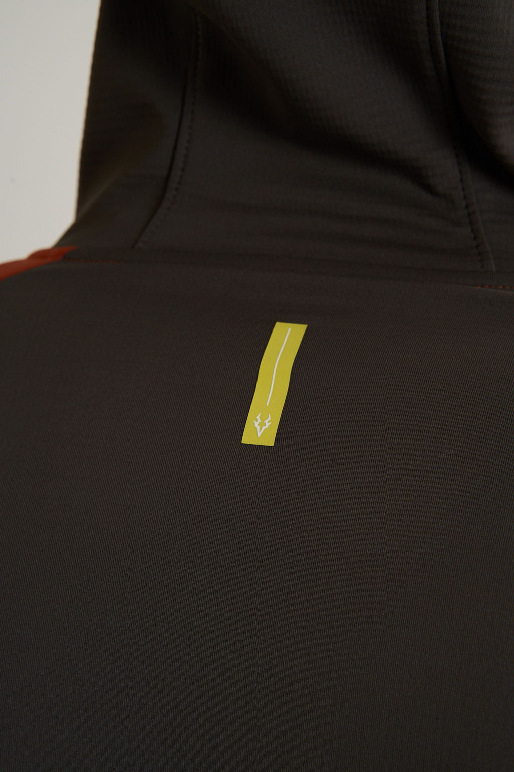 Куртка софтшелл Оранжевый ANTA RUNNING Knit Track Top фото 6