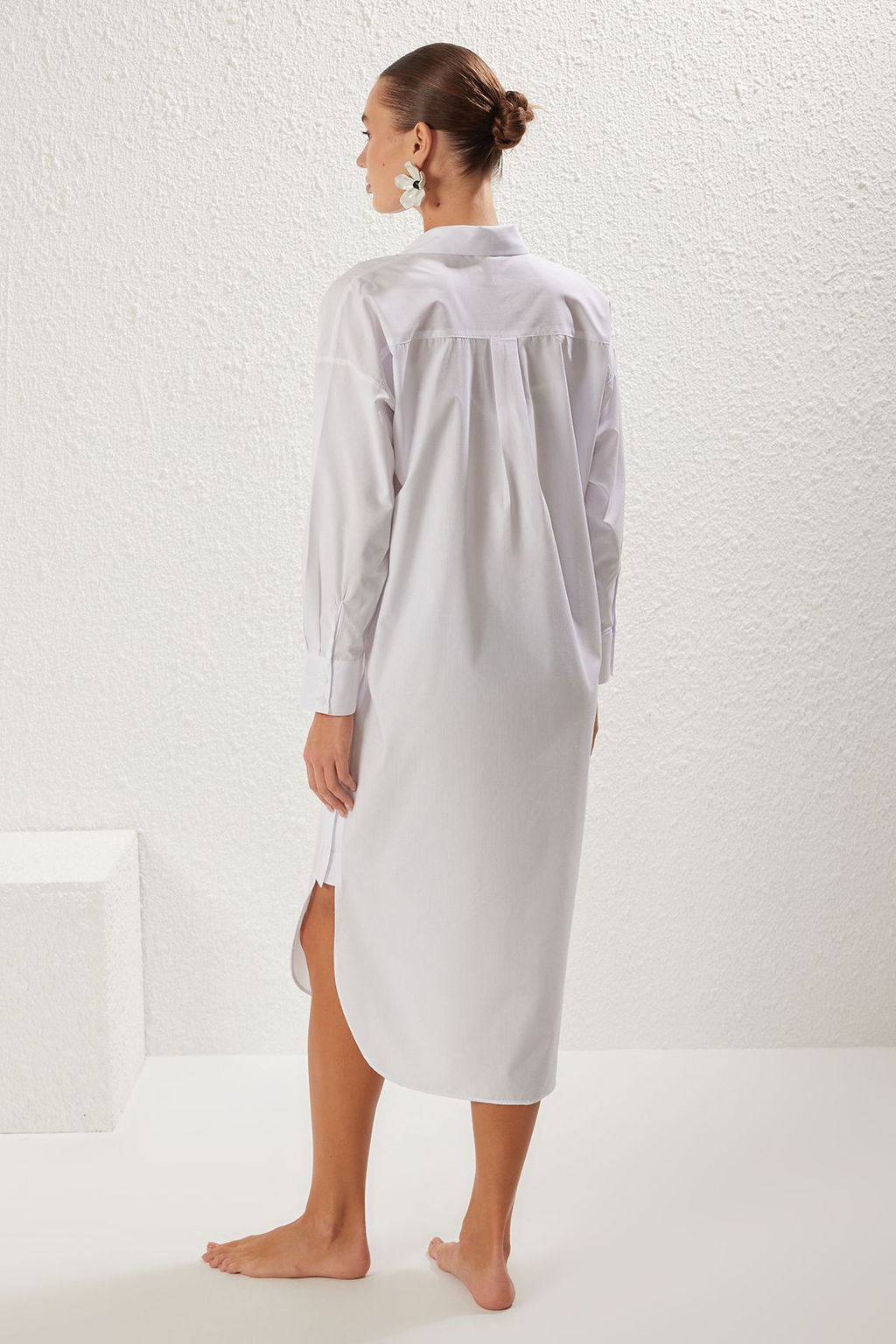 Trendyolmilla Mavi Cizgili Midi Dokuma Plaj Elbisesi TBESS25EL00024 фото 16