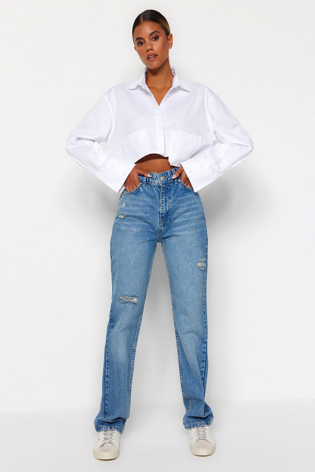 TRENDYOLMILLA Mavi Y?rt?kl? Yuksek Bel Uzun Straight Jeans TWOAW24JE00033