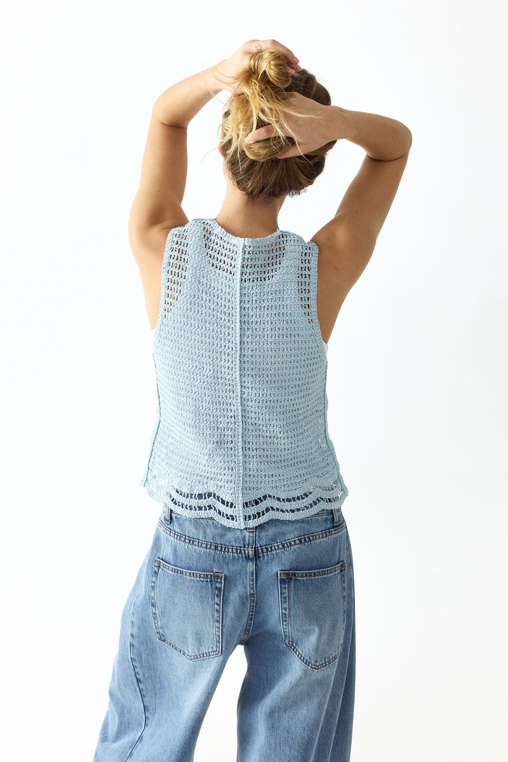 Top efecto crochet con botones - H&m фото 4