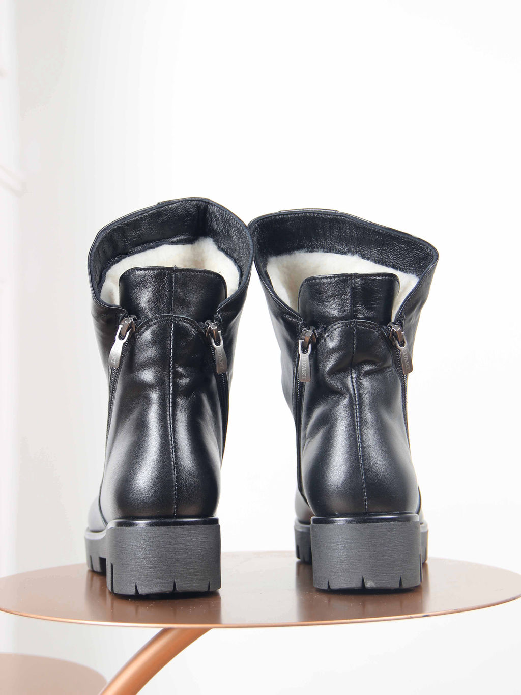 Ботинки 233.sandra черный/Шерсть