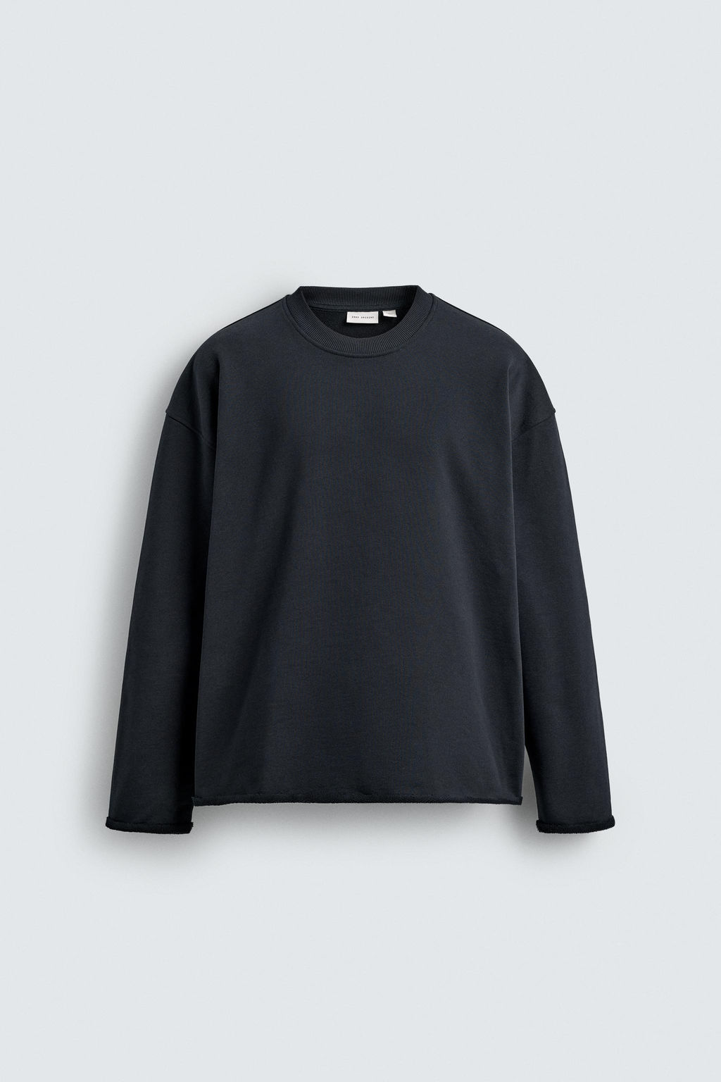 CREW NECK SWEATSHIRT WITH IRREGULAR FINISH - Zara фото 7