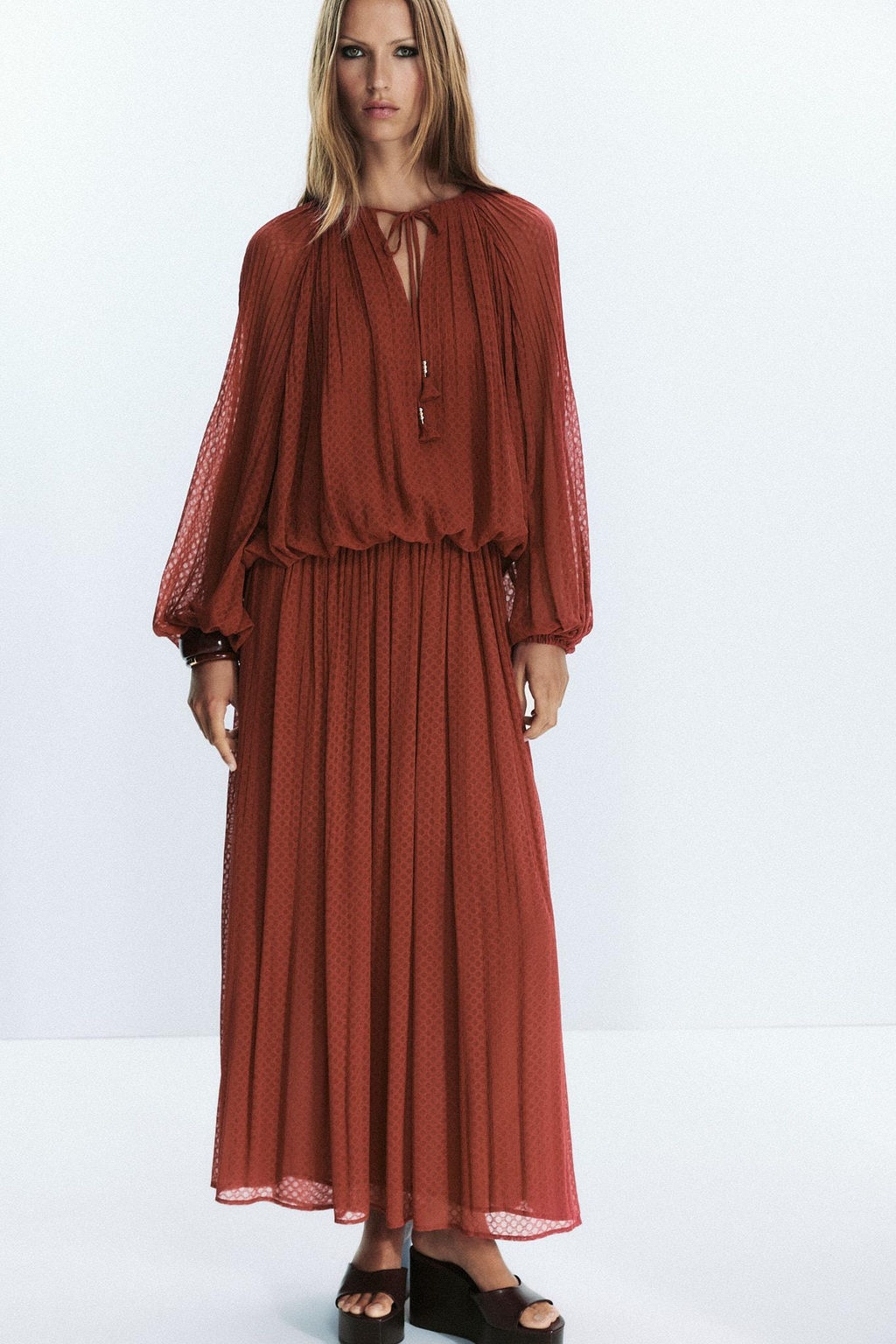 TASSEL PLEATED BLOUSE - Zara фото 12