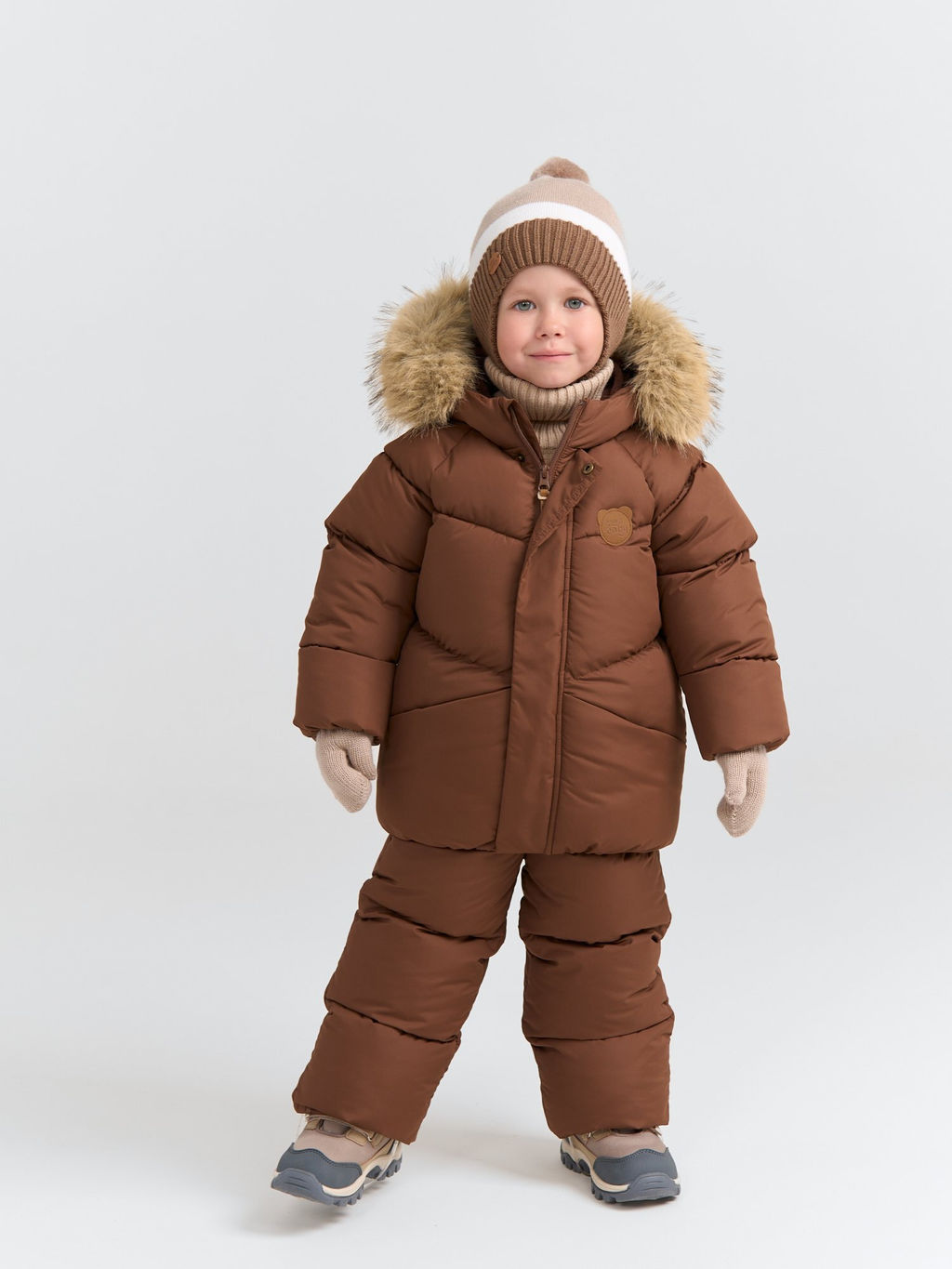 Костюм зимний на пуху Кофе 0+