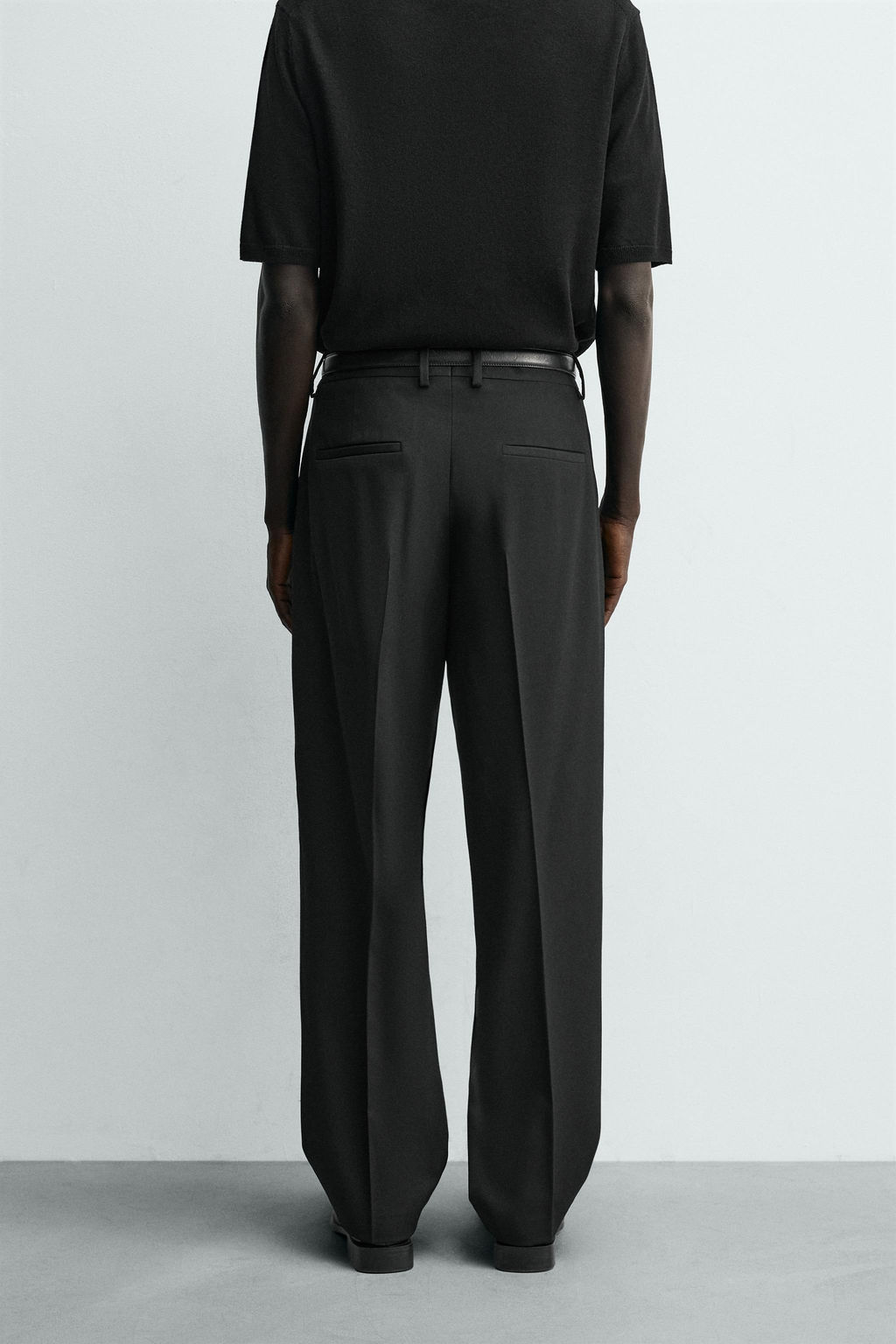 PANTAL?N STRAIGHT FIT CONFORT / Negro - Zara фото 3