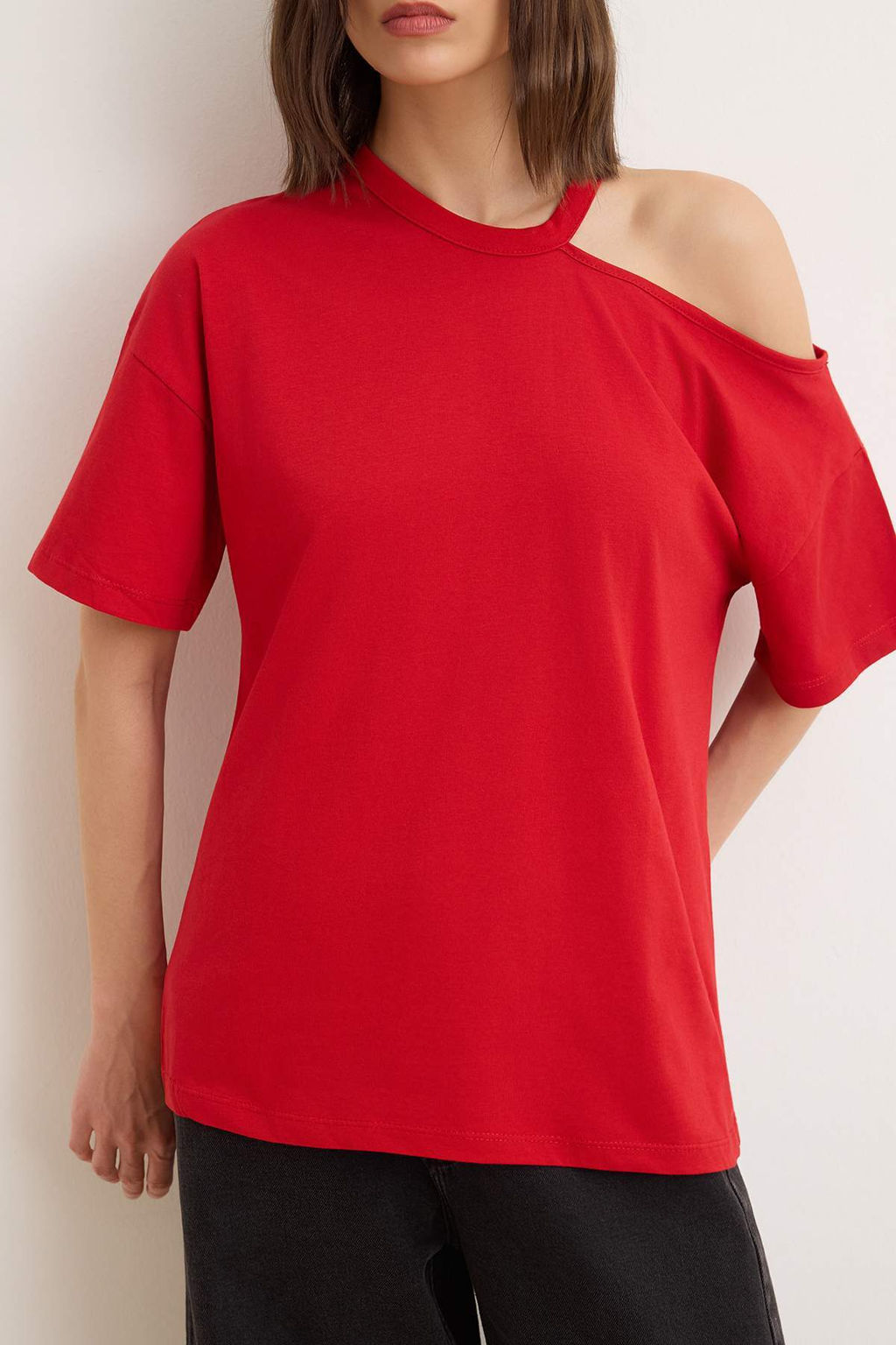 Siyah Duz Oversize Bisiklet Yaka Dusuk Kol K?sa %100 Pamuk Orme T-Shirt TWOSS26TS00204 - Trendyolmilla фото 7