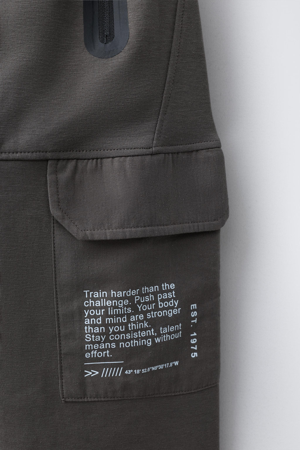 SPORTY JOGGER TROUSERS - Zara фото 4