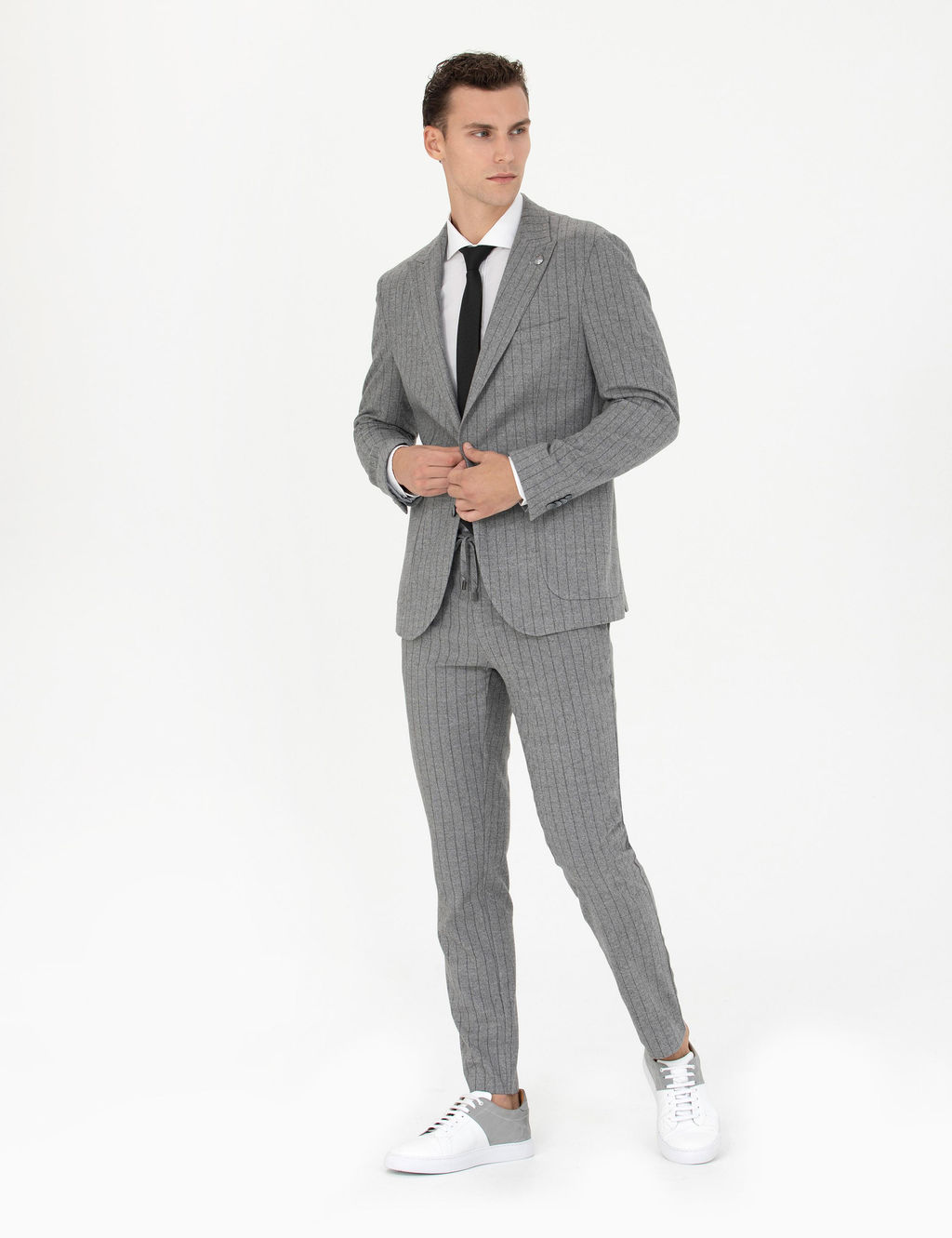 Gri Ekstra Slim Fit _izgili Tak_m Elbise