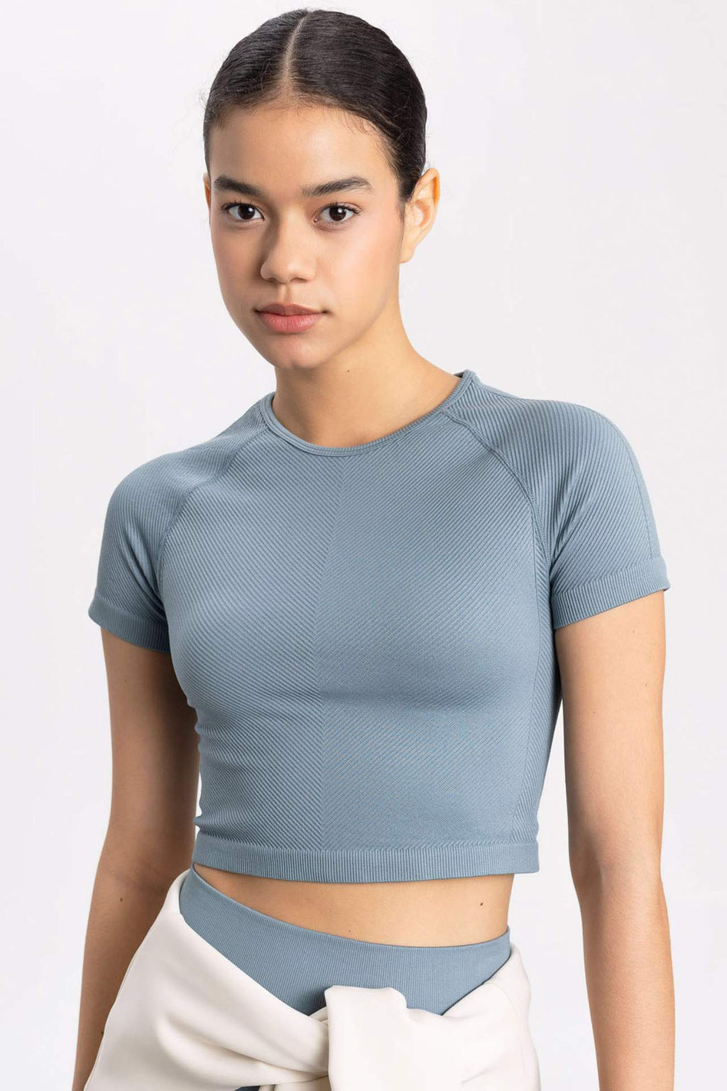 DeFactoFit Crop Bisiklet Yaka Sporcu Seamless K?sa Kollu Tisort  фото 2
