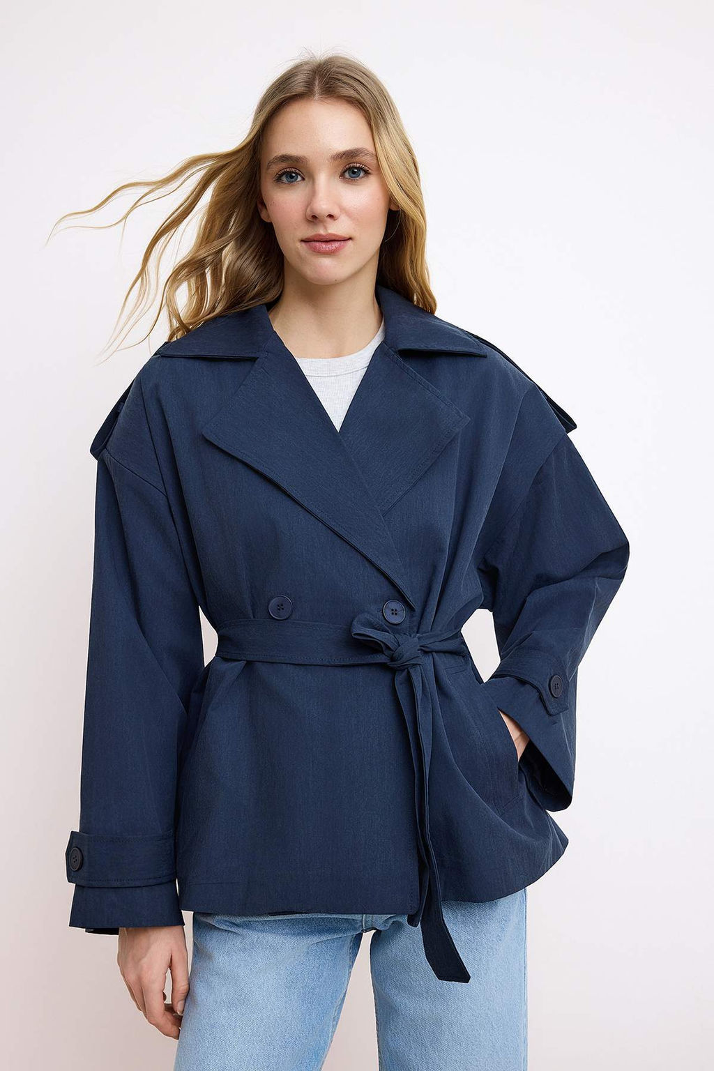 Vizon Yumusak Tuseli Kemerli Oversize Kruvaze Kapama Midi Trenckot TWOSS26TR00007