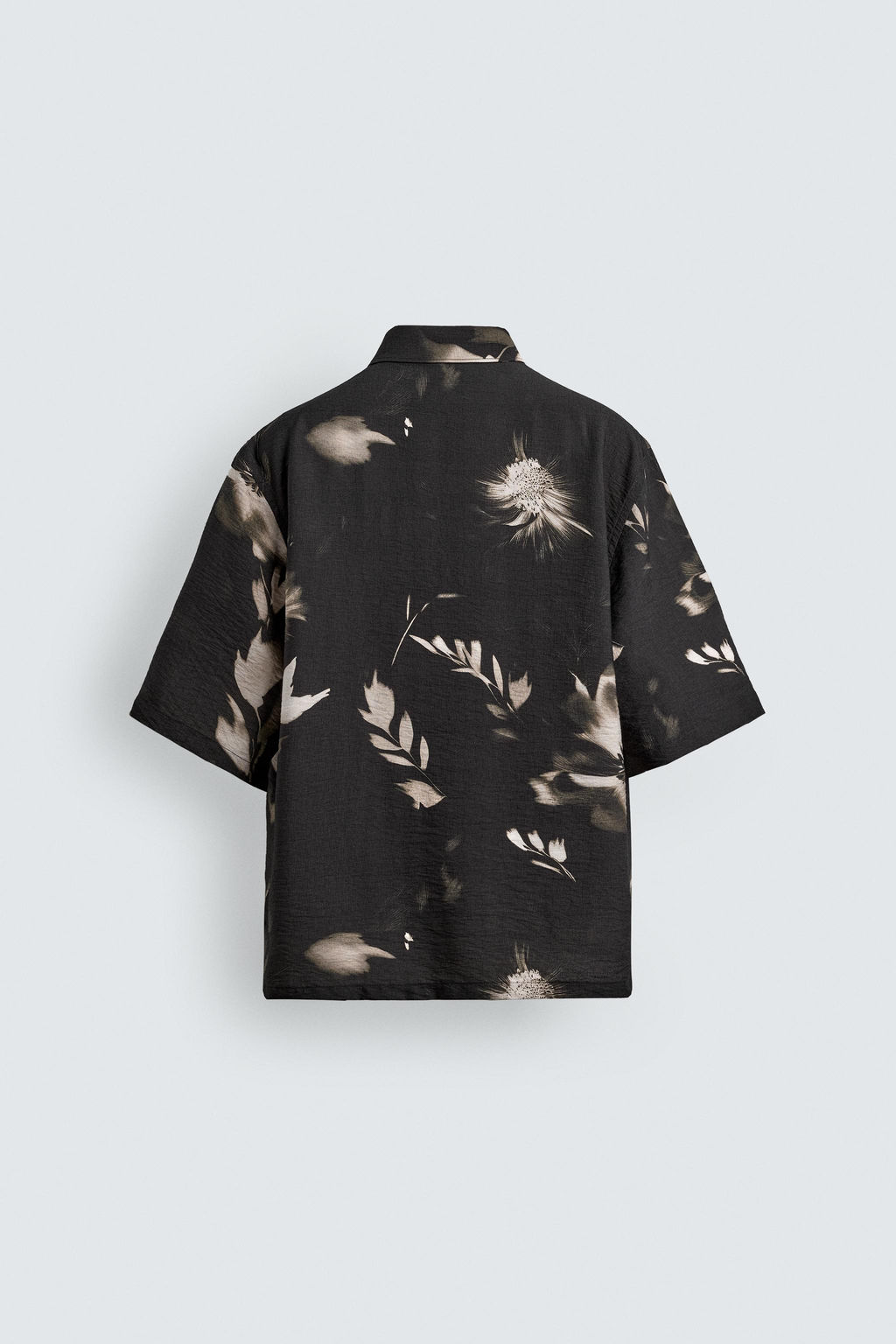 CAMISA FLUIDA ESTAMPADO FLORAL / Negro - Zara фото 8