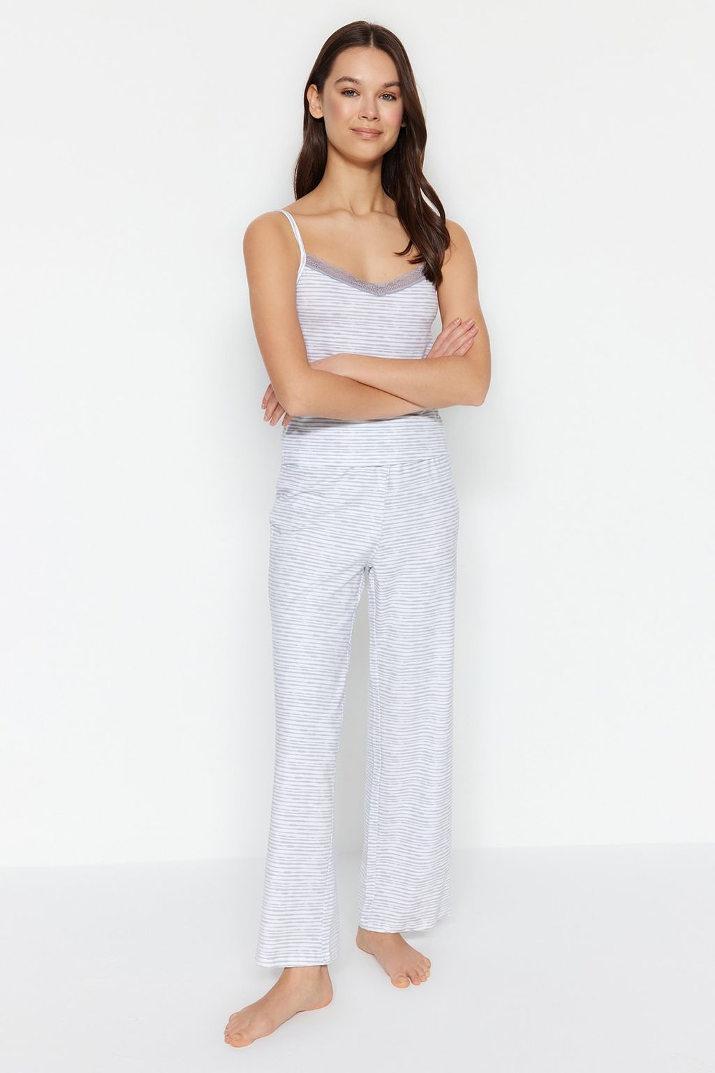 Trendyolmilla Pudra Pamuklu Cizgili Dantelli Ip Ask?l? Orme Pijama Tak?m? THMSS23PT00227 фото 15