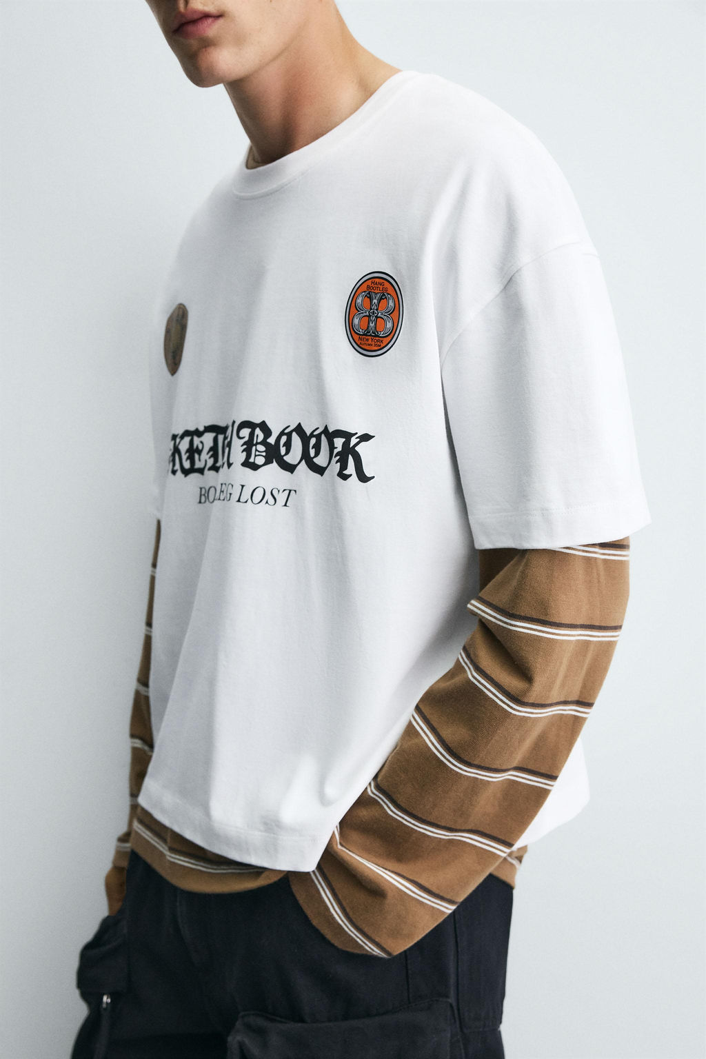 T-SHIRT WITH CONTRAST PRINTS - Zara фото 5