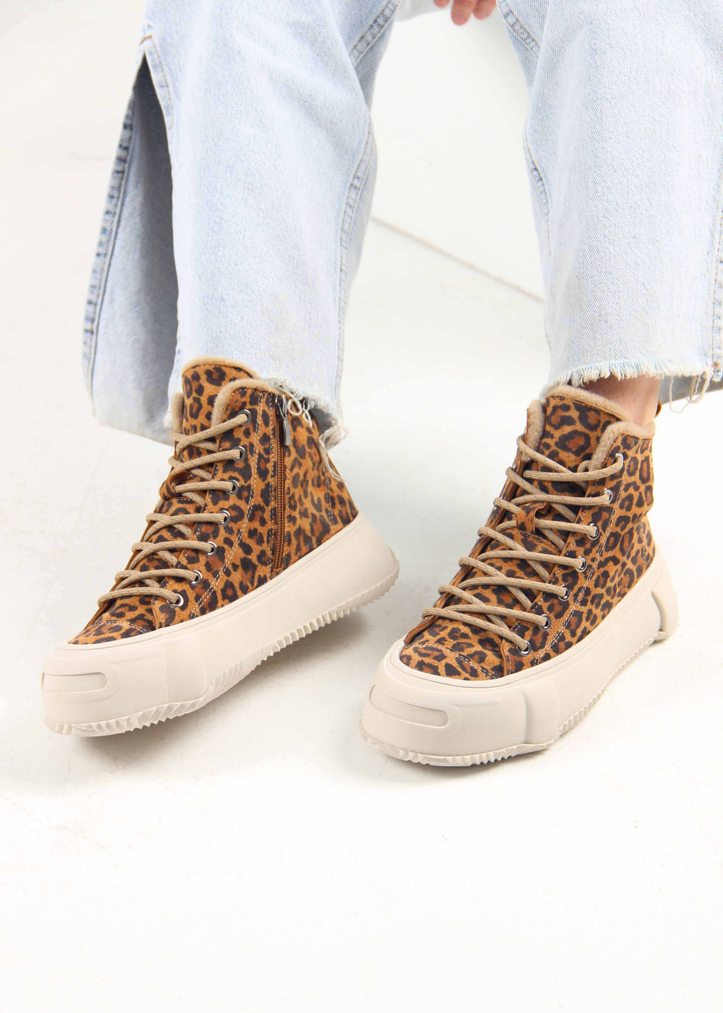 Ботинки 217.PODYUM151be. коричневый леопард замша/Шерсть