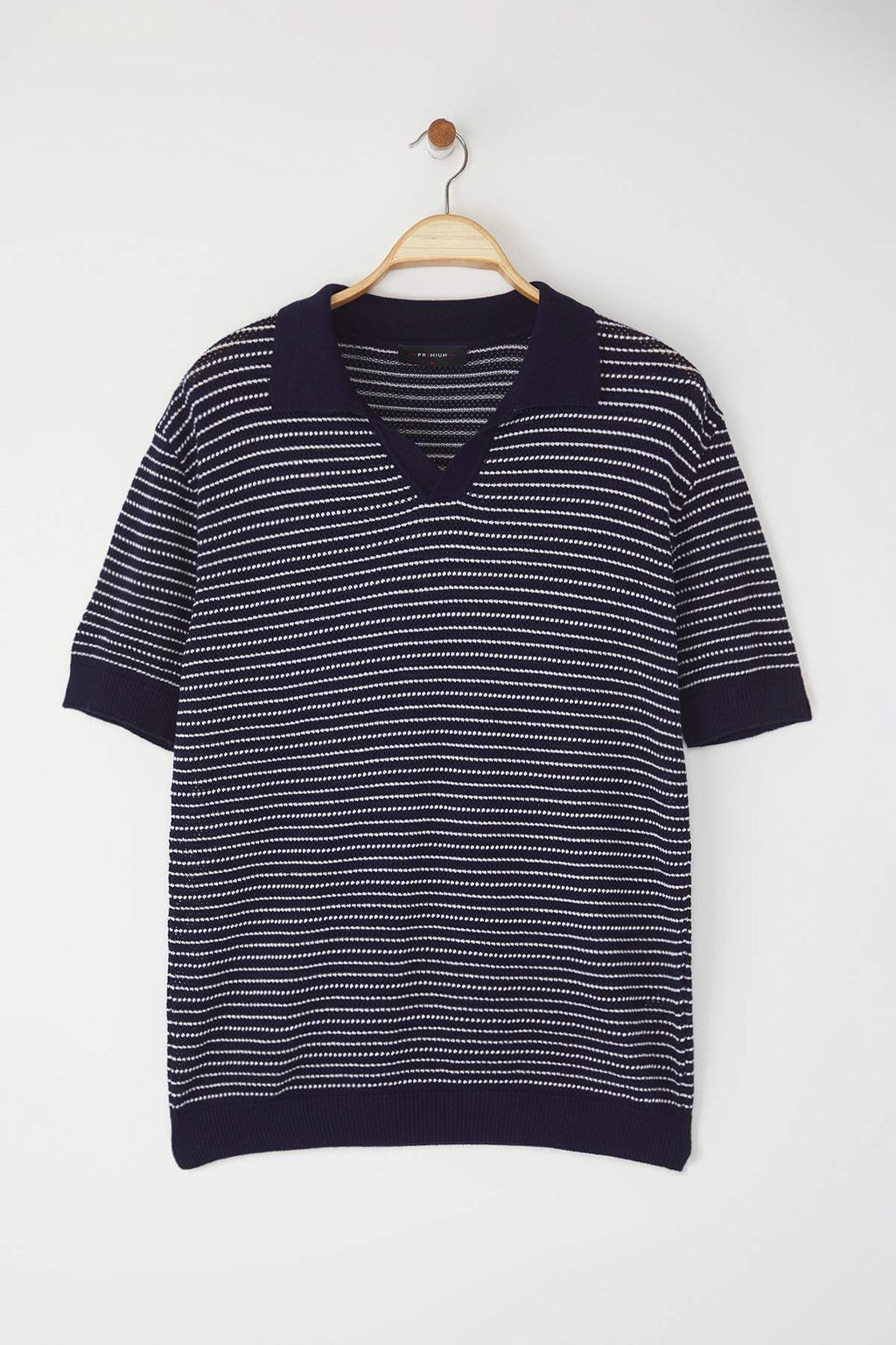 TRENDYOL MAN Lacivert Limited Edition Relaxed K?sa Kol Polo Yaka Triko T-shirt TMNSS23PO00026