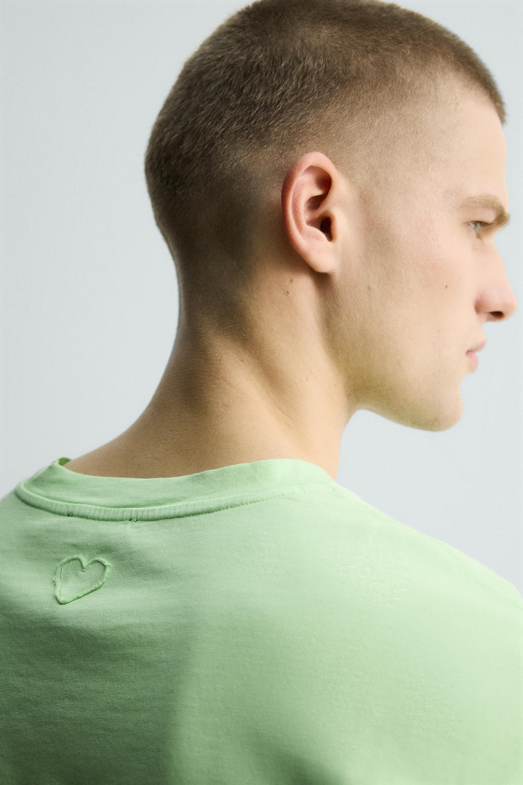 LIMITED EDITION HEART EMBROIDERED T-SHIRT - Zara фото 7