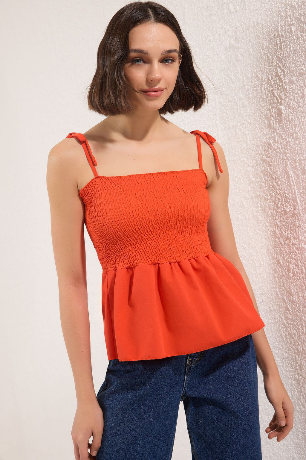 Trendyolmilla Siyah Pamuklu Poplin Detayl? Fitted Ask?l? Gipeli Esnek Orme Bluz TWOSS24BZ00393 фото 7