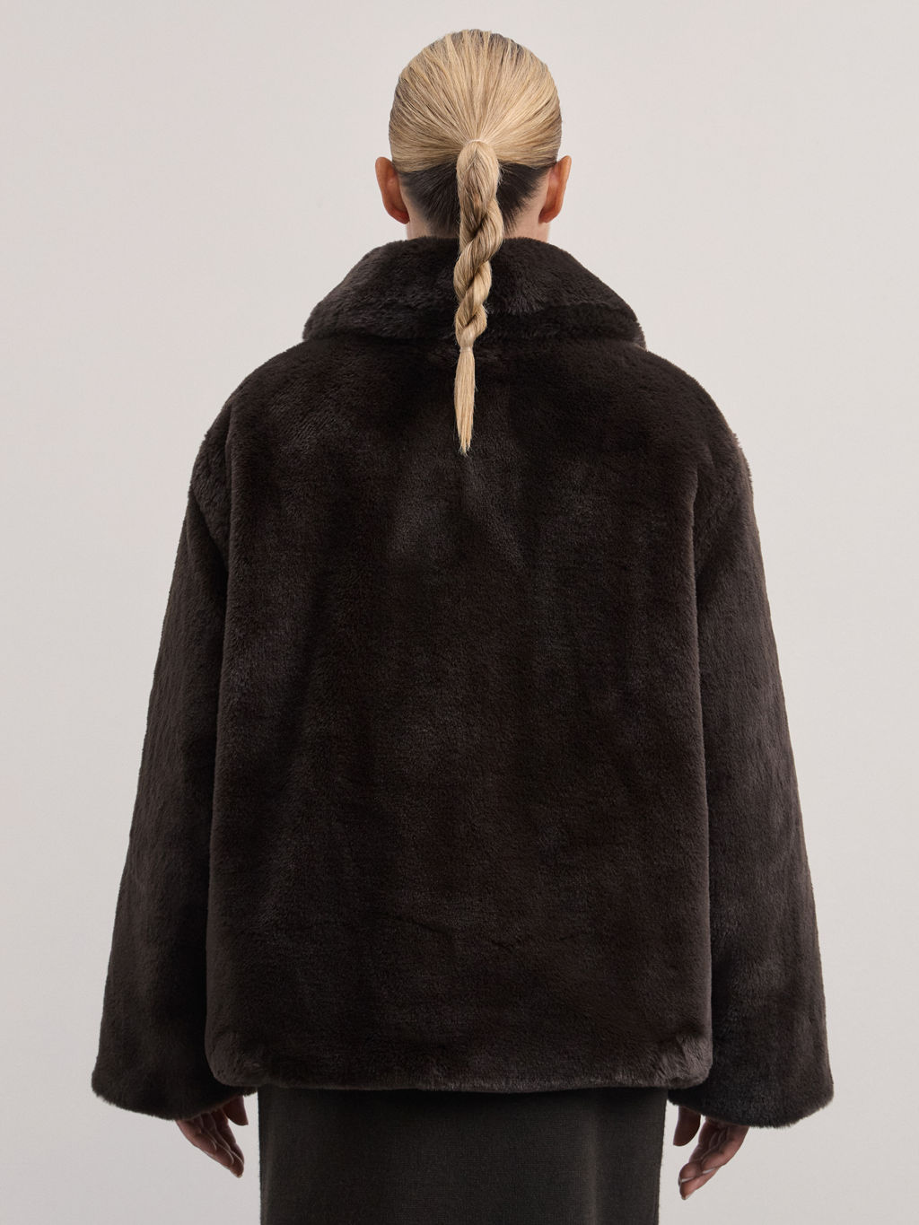 Шуба из искусственного меха / Zarina  фото 5