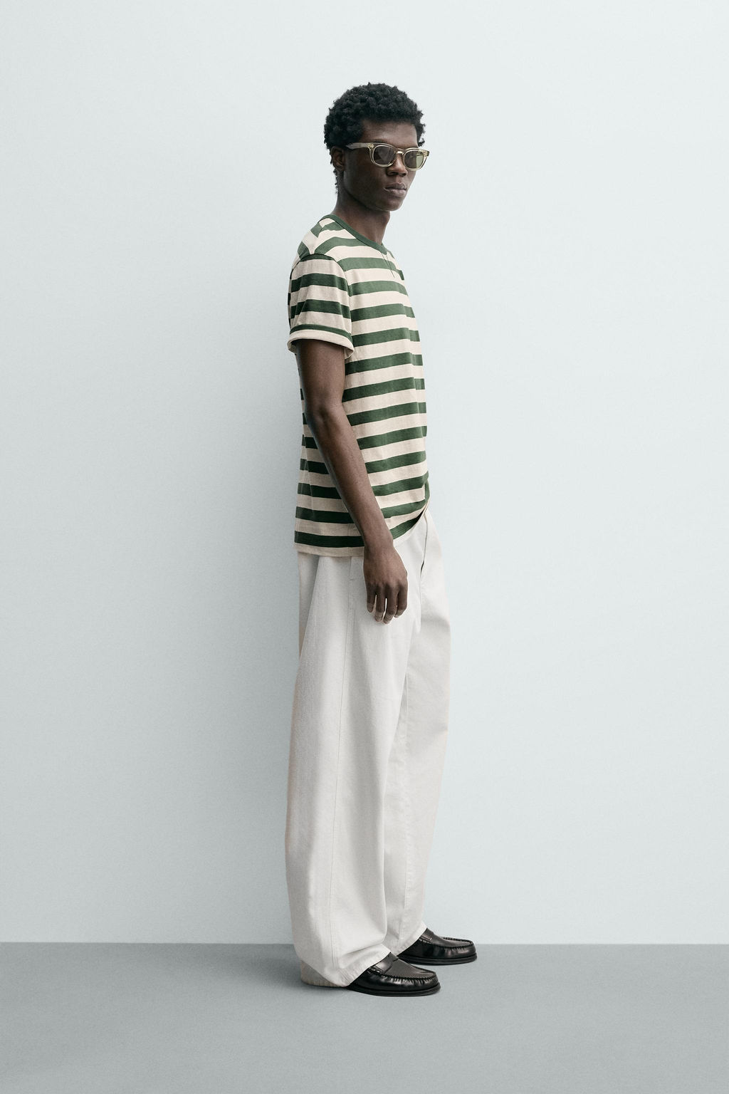 CAMISETA MANGA CORTA RAYAS / rayas - Zara фото 4