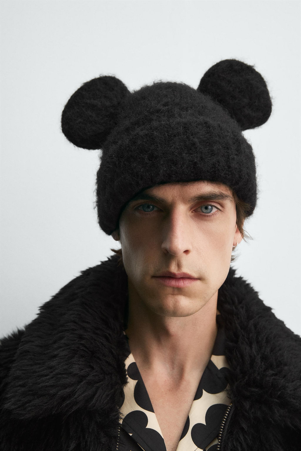 FAUX FUR JACKET HARRY LAMBERT FOR ZARA X DISNEY  фото 6