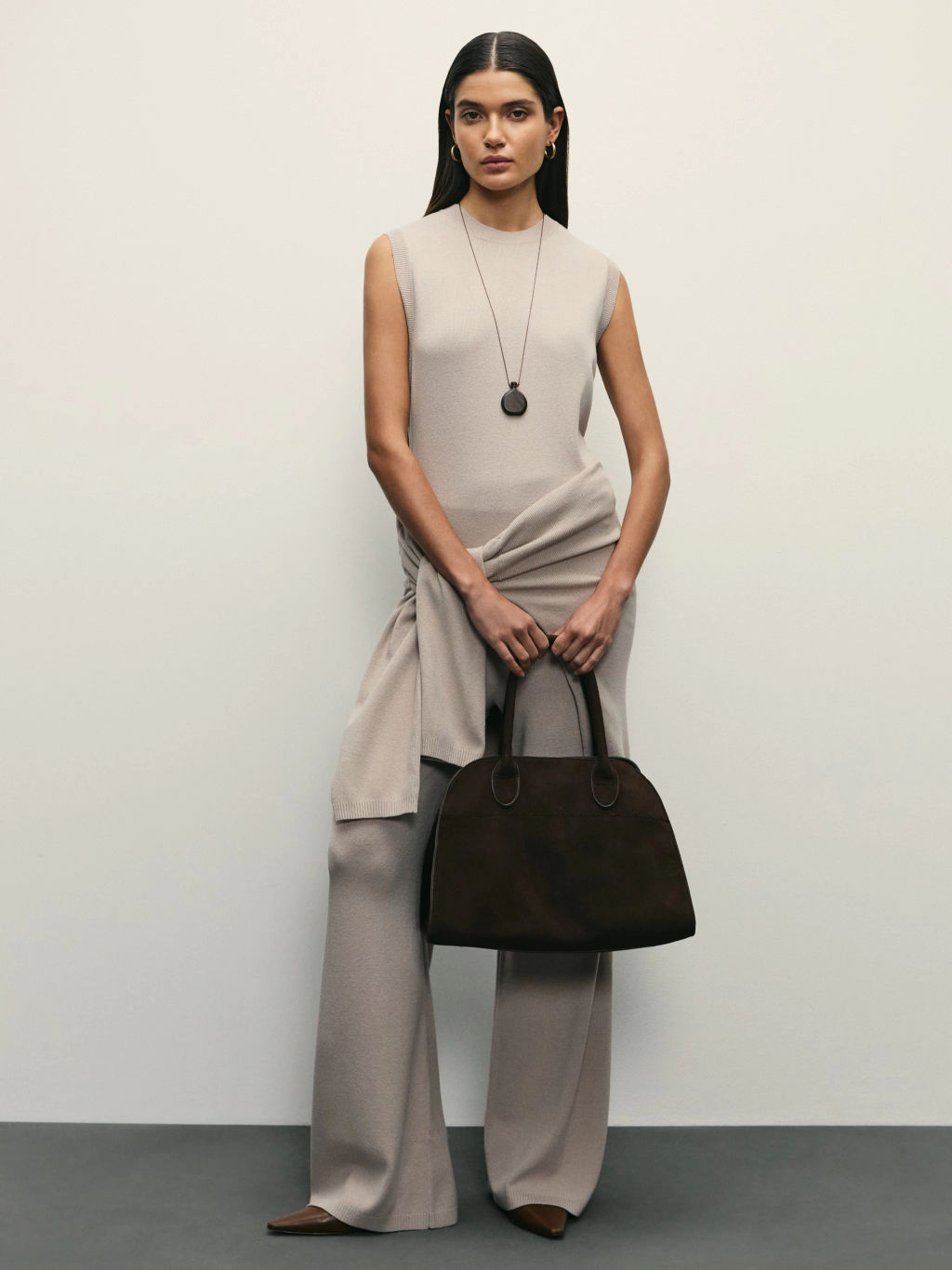 Вязаный жилет прямого кроя / Zarina  фото 2