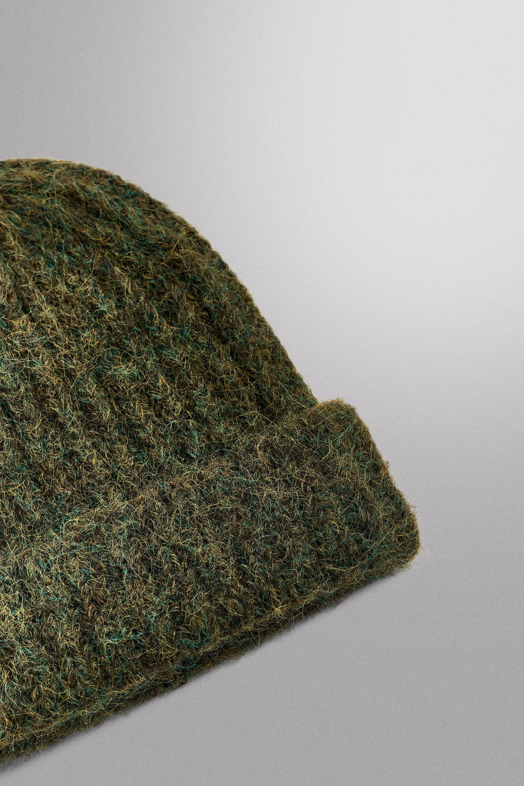 GORRO PUNTO ESTRUCTURA / Verde