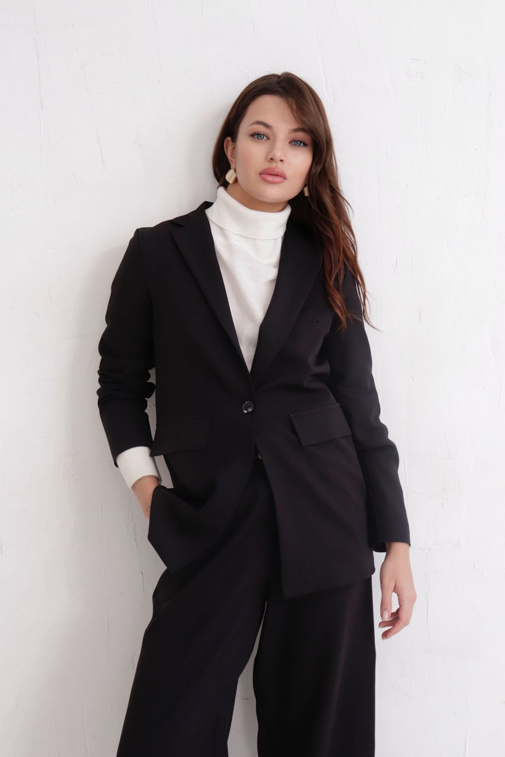 11366 Костюм брючный чёрный - Martichelli фото 11