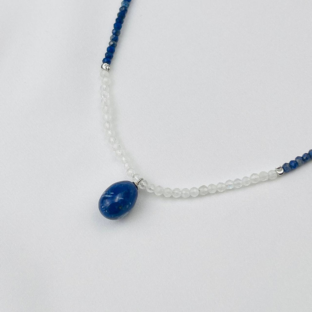 Чокер из Лазурита и Лунного камня с кулоном