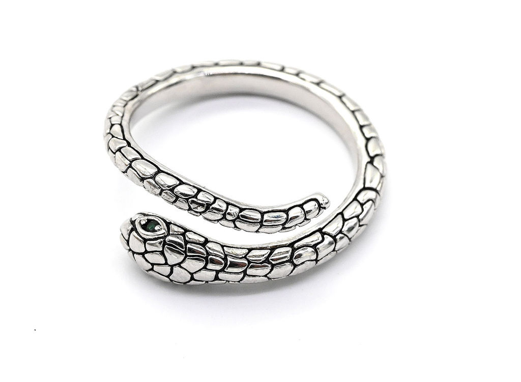 Кольцо Змейка серебристое Радуга камня