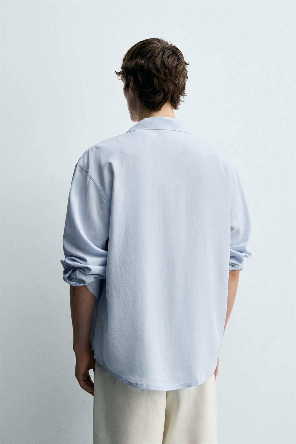CAMISA FLUIDA RELAXED FIT / Celeste - Zara фото 3