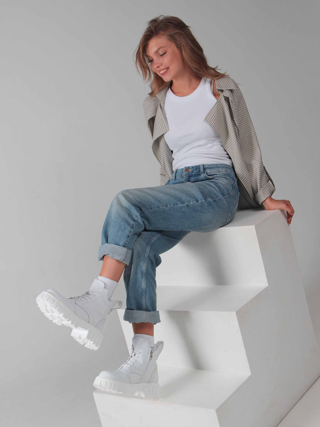 Ботинки 338.21153w. Белый/Байка